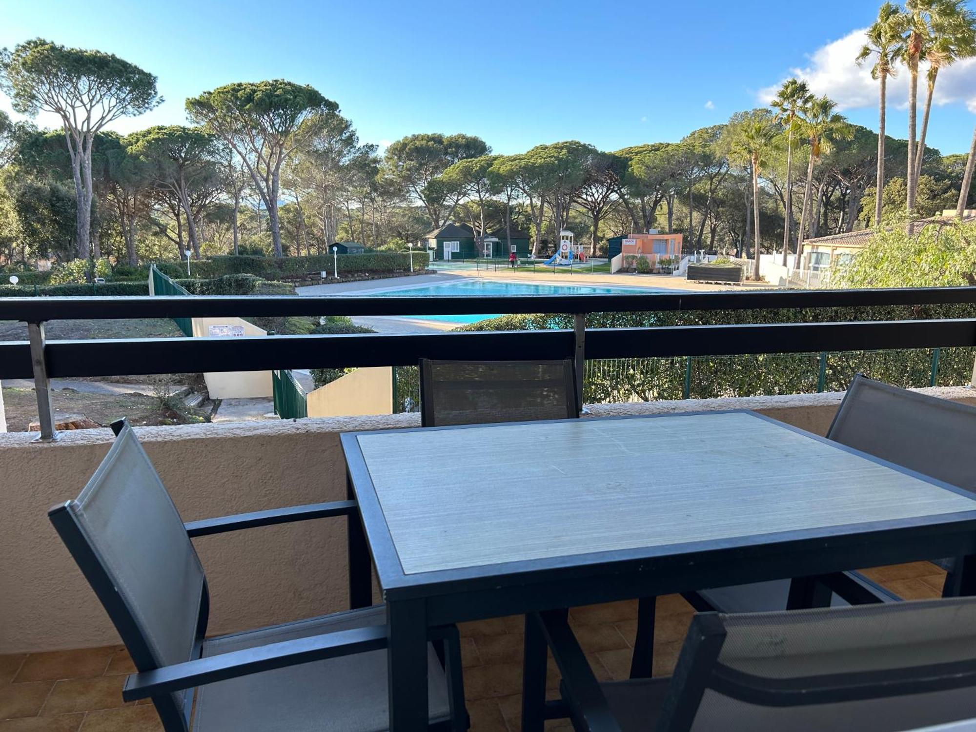 Domaine Valescure Appartement 1 Ou 2 Pieces Vue Jardin Ou Piscine Saint-Raphaël Exteriér fotografie